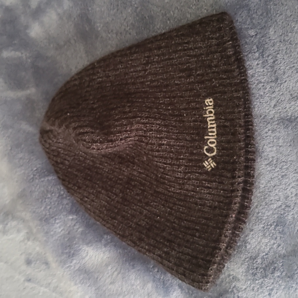 Columbia beanie